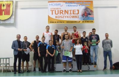 Więcej o: Otwarty Turniej Triobasketu o Puchar Srebrnego Miasta