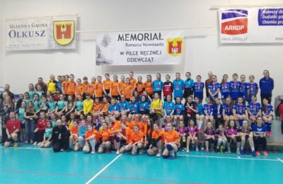 Więcej o: VIII Ogólnopolski Memoriał Romana Nowosada – turniej piłki ręcznej dziewcząt